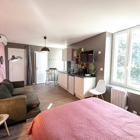 Apartment Kasa Lounge - Climatisation - Au Calme Rive-de-Gier